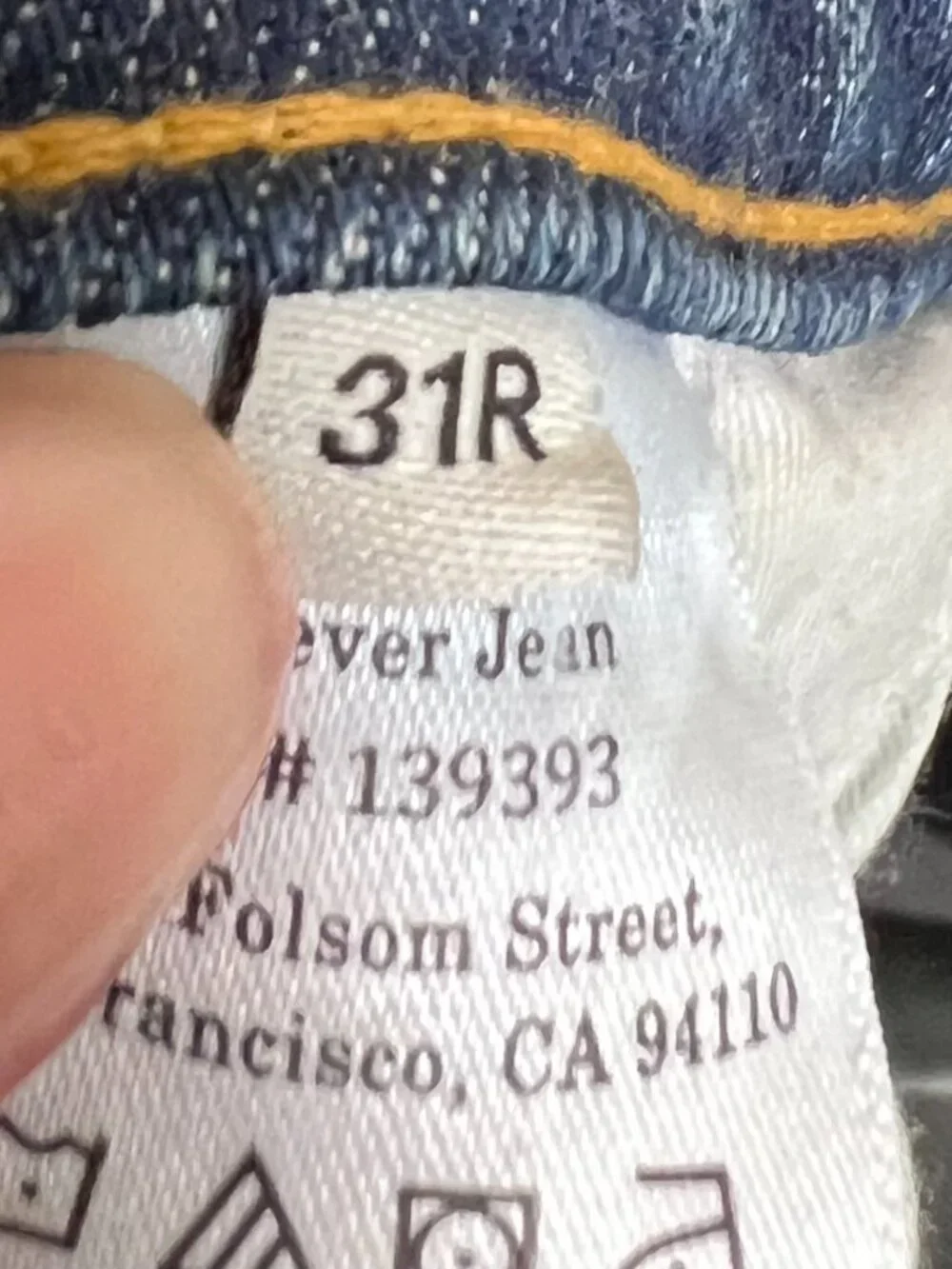 The 90's Forever Jean Dark Indigo Size 31 NWT